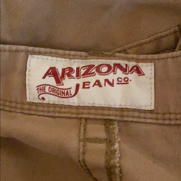 Cargo Shorts - Picture 3 of 4